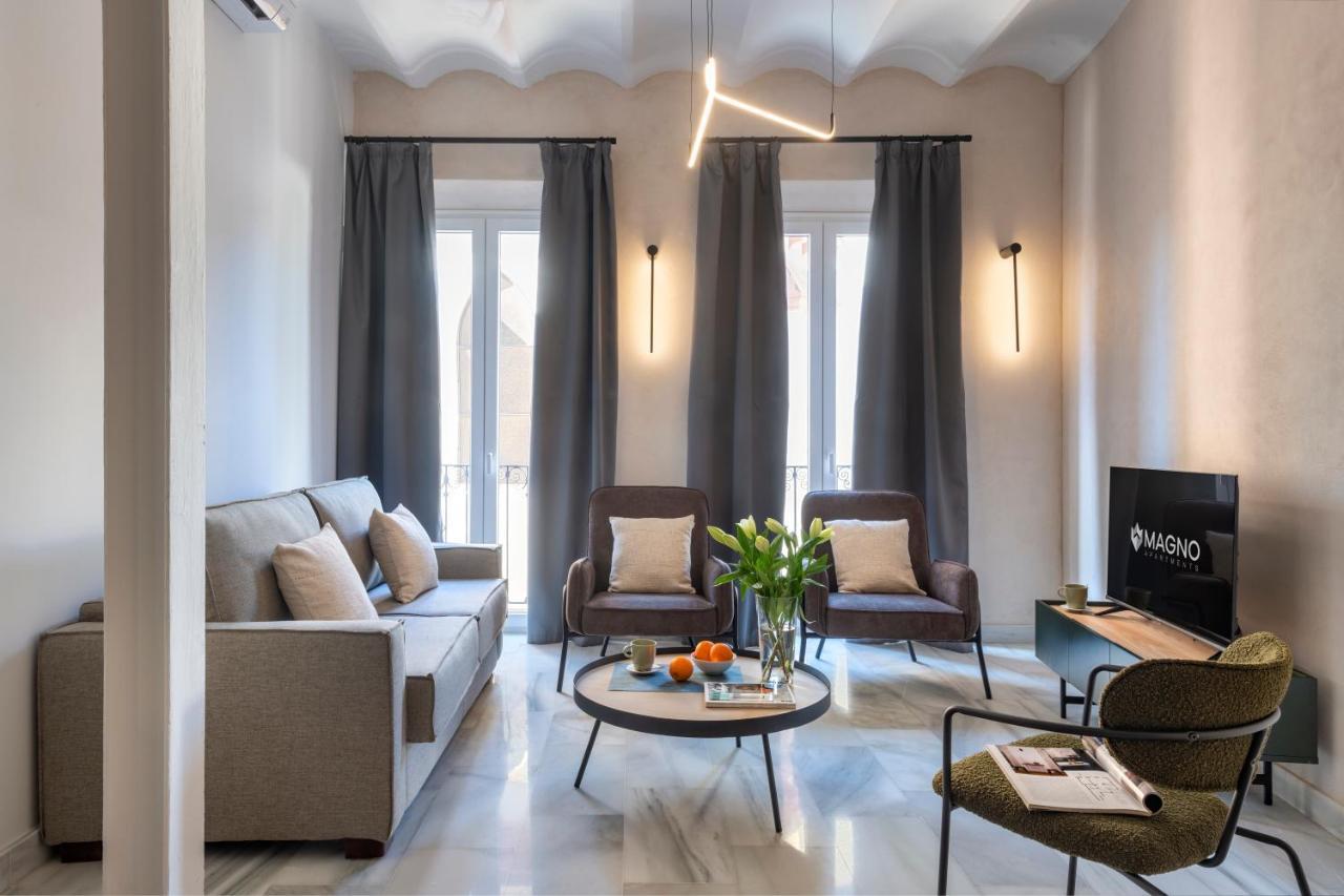 Magno Apartments San Gil - Shared Jacuzzi Sevilla Eksteriør billede