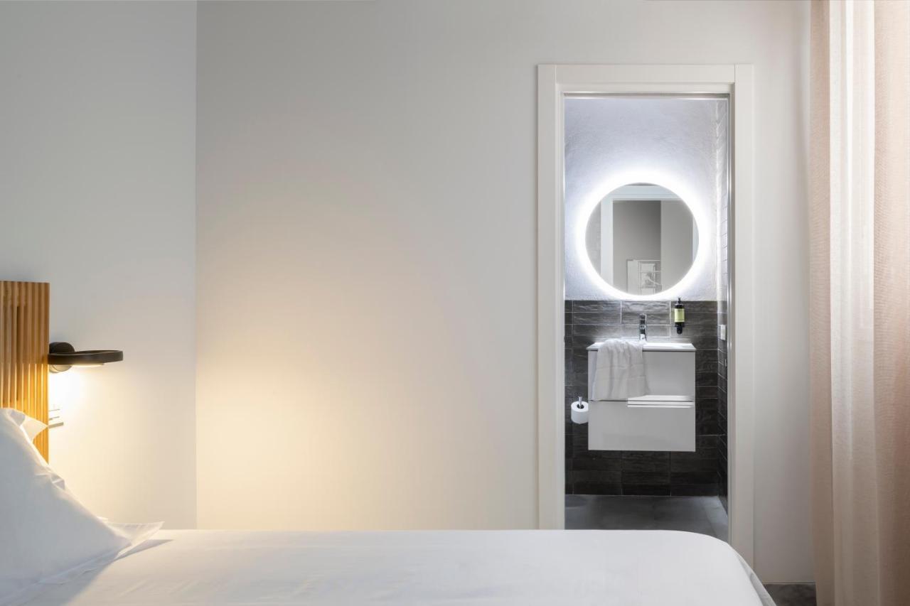 Magno Apartments San Gil - Shared Jacuzzi Sevilla Eksteriør billede